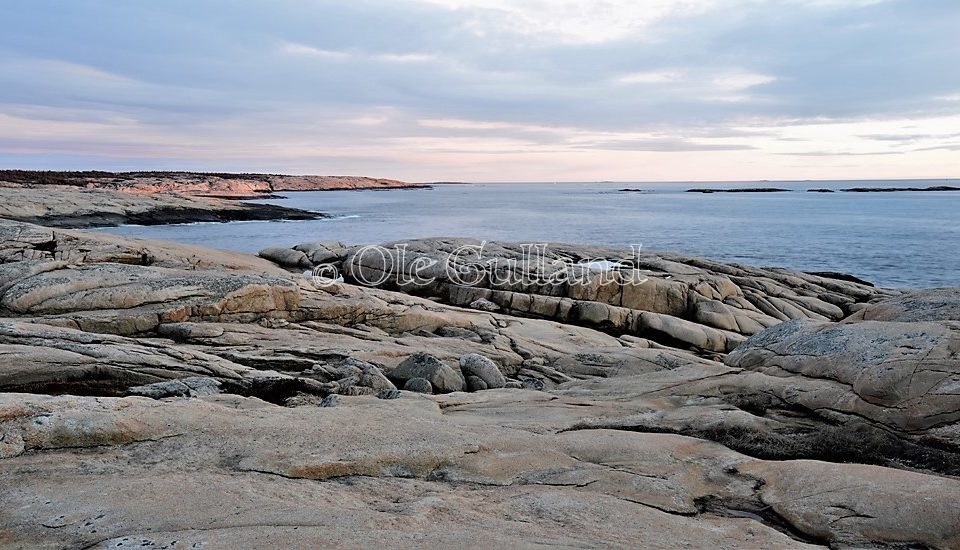 Vesterøy , vest for Hverven