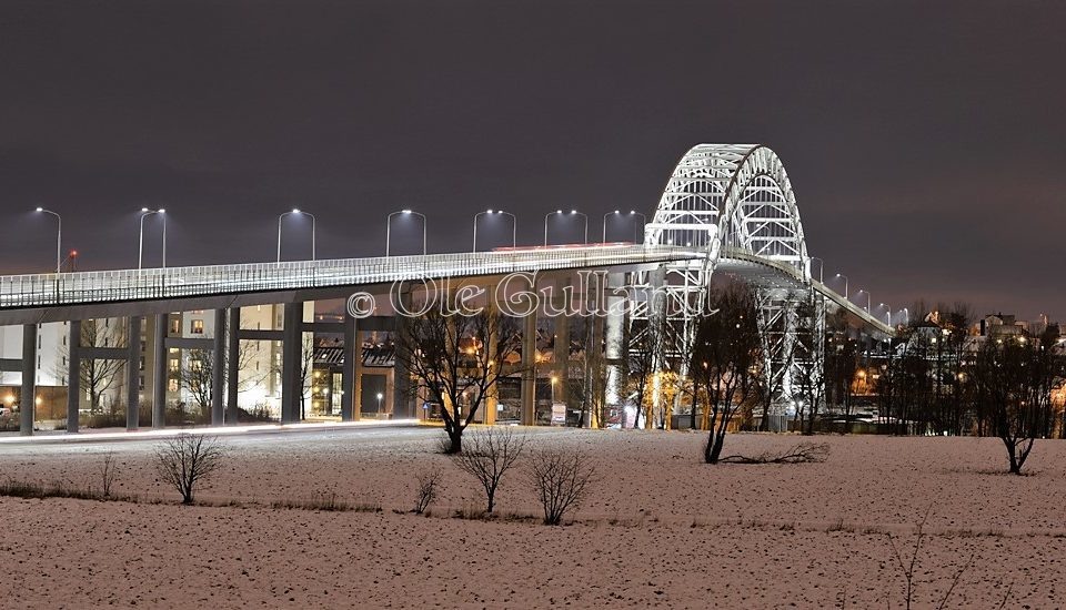 Vinterkveld ved Fredrikstadbrua