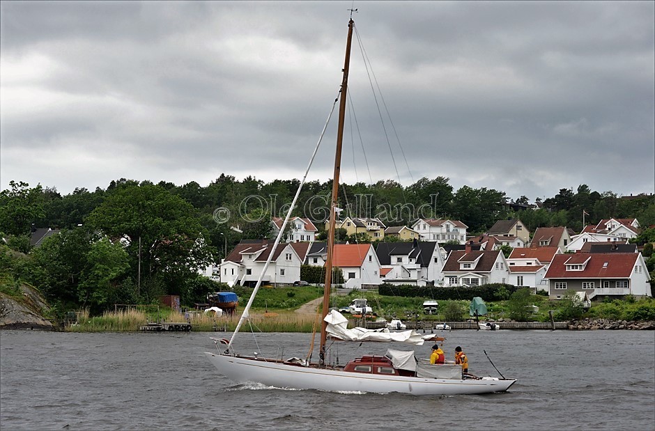 Seilbåt i Østerelva her ved Fuglevik , Kråkerøy