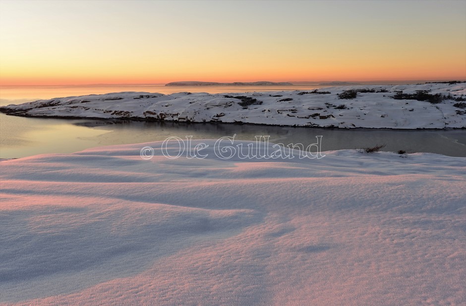 En vinterkveld ytterst i Kuvauen,Vesterøy